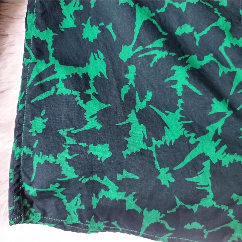 Gap Fitted Boyfriend Button Down - image 4